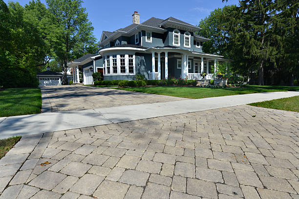 Reliable Raymore, MO Driveway Pavers Solutions